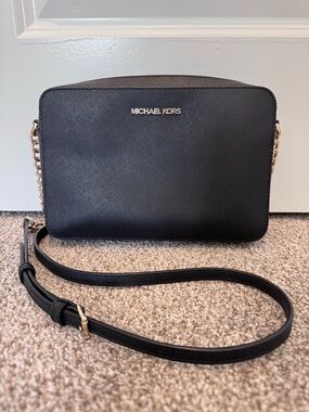 Michael Kors Black Saffiano Crossbody